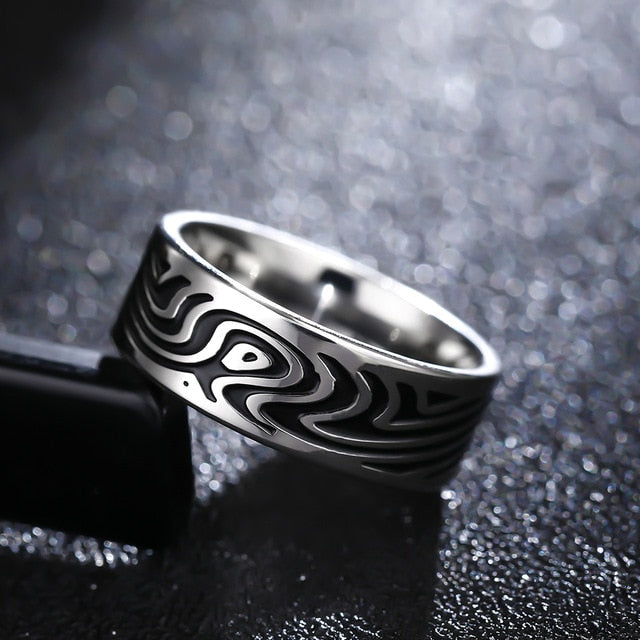MOREDEAR 8MM Titanium Rings for Men and Women Birthday Gift triangular pattern discredit Ring