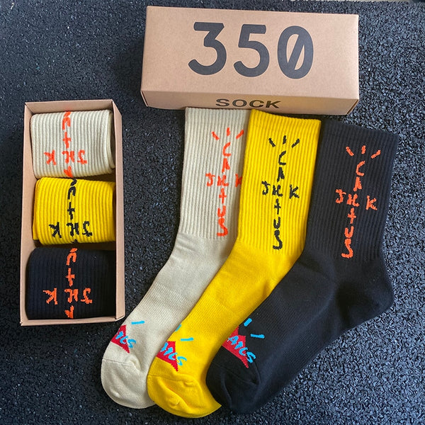 2021 New Socks Skate Crew Socks Men Sport Travis Scott Cactus Jack Bandanas Socks Streetwear Hip Hop 3 Pairs/box