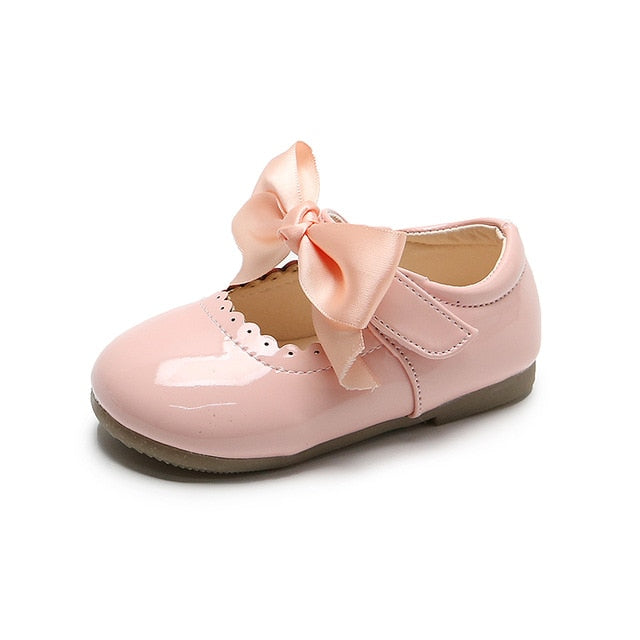 Spring Autumn Baby Girls Shoes Cute Bow Patent Leather Princess Shoes Solid Color Kids Gilrs Dancing Shoes First Walkers SMG104
