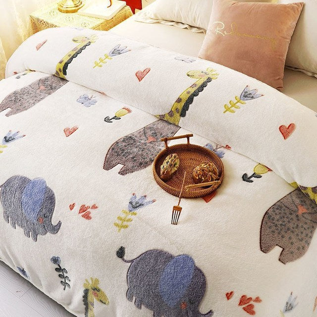 Cartoon Blankets Mantas Cama Decke Deken Koc for Nap Beds Sofa Para Bebe Coperta Divano Throw Flannel Fluffy All Season Winter