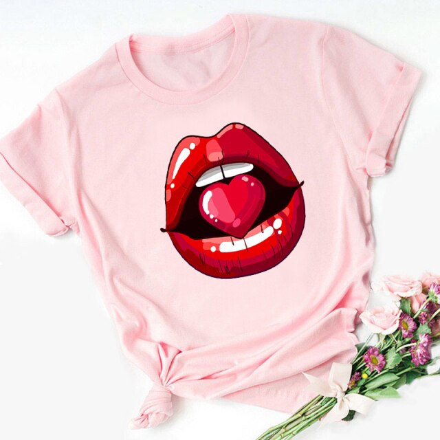 WVIOCE Lips Watercolor Graphic T Shirt Lip Women Tops O-neck Sexy Black Tees Kiss Lip Funny Summer Female Soft T Shirt 9180