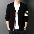 Top Grade New Autum Winter Brand Fashion Knitted Men Cardigan Sweater Black Korean Casual Coats Jacket Mens Clothing 2021