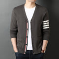 Top Grade New Autum Winter Brand Fashion Knitted Men Cardigan Sweater Black Korean Casual Coats Jacket Mens Clothing 2021