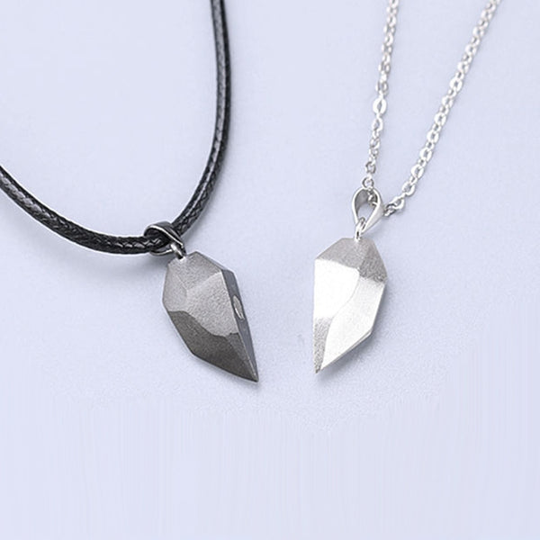 1Pair Magnetic Couple Heart Shape Necklace Gothic Punk Style For Men Jewelry Wedding Lovers Couples Valentine's Day gift Gifts