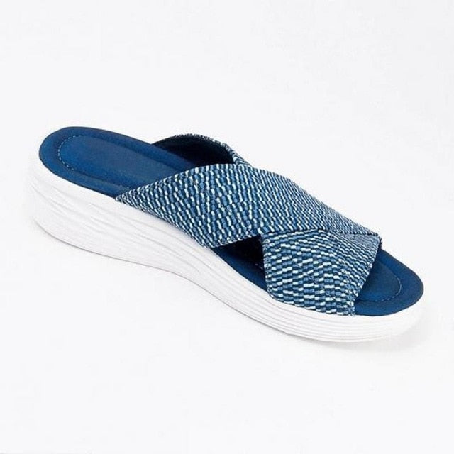 Slippers Women Shoes Casual Platform Sandals Women Slides Solid Comfort Flats Plus Size Cross Summer 2021 Beach Ladies Slippers