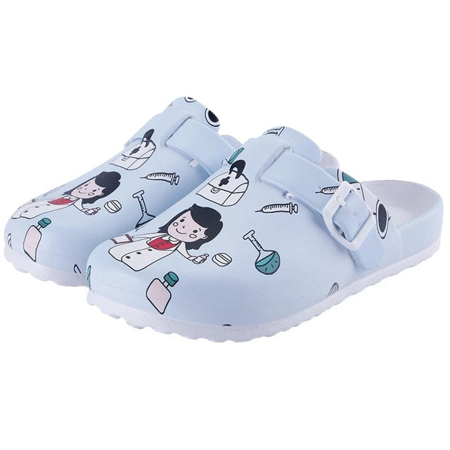 Nurse Doctor Print Women Sneakers Cosplay Shoes Slip On Light Mesh Shoes Breathable Flats Shoes Zapatos planos Halloween cosplay