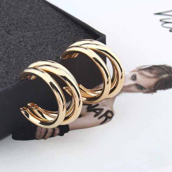 Trendy Fashion Metal Elegant Hoop Earring Woman 2020 New Vintage Gold Color Cheap korean Statement Earrings Accessories brincos