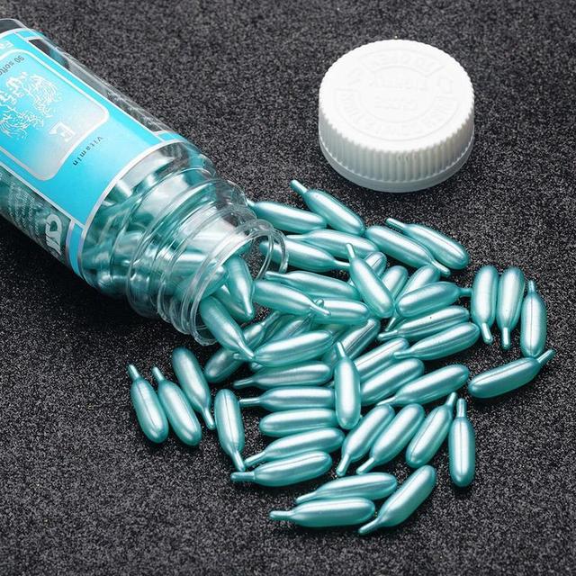 90 Pcs Aloe Vera Vitamin E Serum Face Care Capsule Cream Repair Ance Scar Anti Aging Moisturizing Whiten Brighten Skin