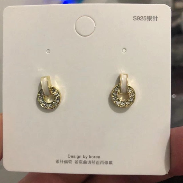 New earrings 2020 tide simple female senior sense niche small French net red earrings small earrings Elegant Prevent Allergy