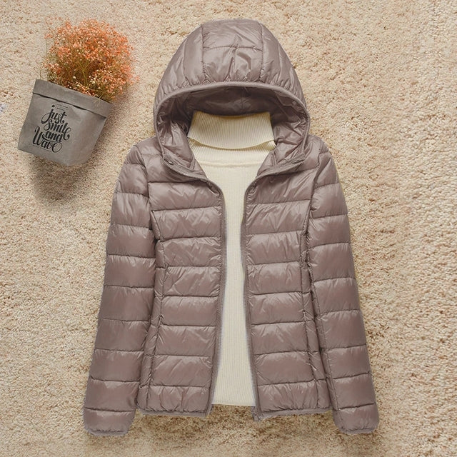 2021 New Women Thin Down Jacket White Duck Down Ultralight Jackets Autumn And Winter Warm Coats Portable Outwear