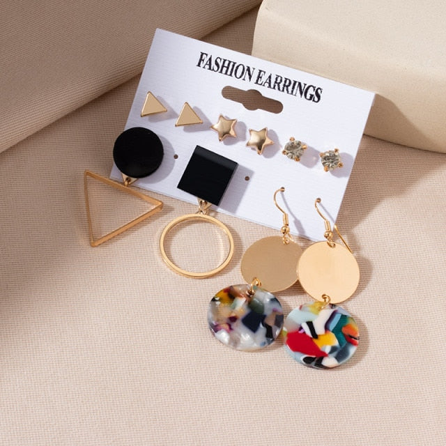 Women's Earrings Set Retro Korean Geometric Stud Earrings for Women Korean Gold Small Metal Pearl Earring 2021 Trend Jewelry