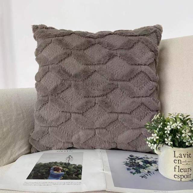 3D Rhombus Plush Pillow Cover Geometric Decorative Throw Pillow Case Soft Cozy Bed Sofa Cushion Cover for Nordic Home Fall Decor