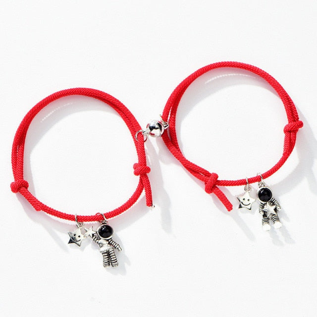 2pcs Couple Magnet Attract Each Other Creative Personality Couple Bracelet Men and Women Charm Girl Bracelet Jewelry Lover Gift