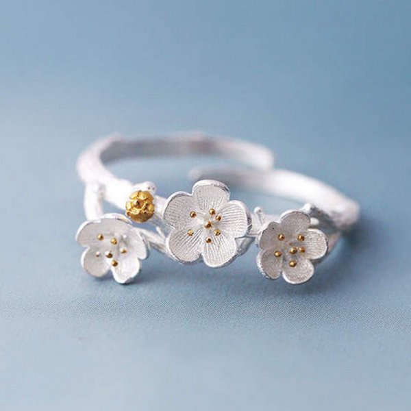 Korean Style Daisy Flower Elegant Opening Rings Women Adjustable Wedding Party Engagement Finger Rings Statement Jewelry Gift