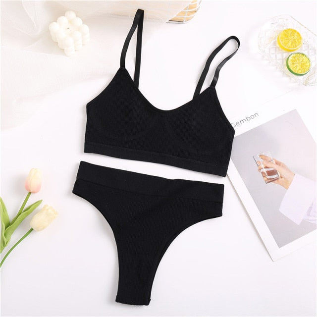 FINETOO Women Seamless Bra Set Female Low Waist Sexy Thongs Fitness Solid Color Crop Tops Underwear Sets Girl Intimates Lingerie