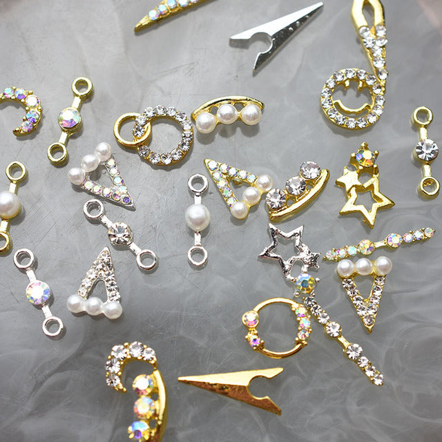 10PCs Mix Random 3D Gems Rhinestones Nails Strass Nail Art Decorations Stone Accessories Supplies Charms Butterfly Glitter