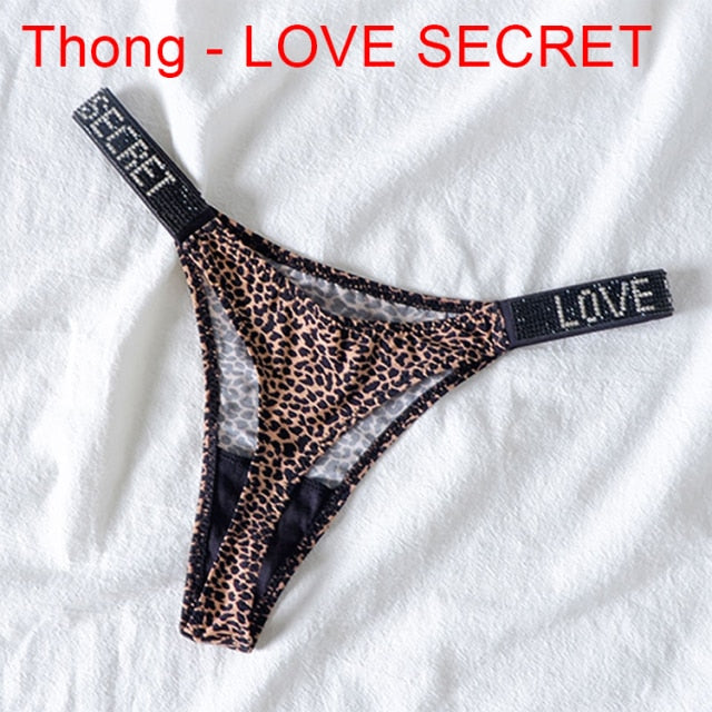 Sexy Women Pantie Crystal Rhinestone Underwear Fitness Gym Thongs Low Rise Fashion Tanga for Female Push Up Lingerie with Letter