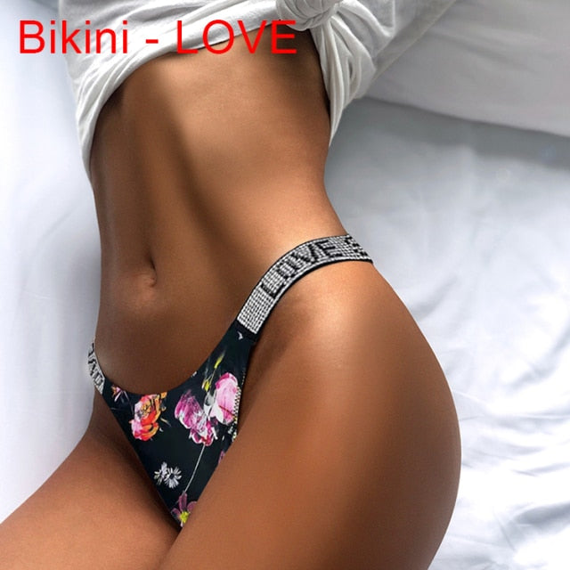 Sexy Women Pantie Crystal Rhinestone Underwear Fitness Gym Thongs Low Rise Fashion Tanga for Female Push Up Lingerie with Letter