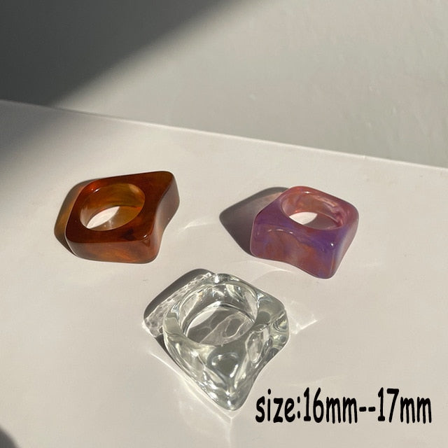 HUANZHI 2021 New Colourful Transparent Resin Acrylic Rhinestone Geometric Square Round Rings Set for Women Jewelry Travel Gifts