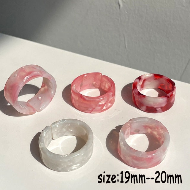 HUANZHI 2021 New Colourful Transparent Resin Acrylic Rhinestone Geometric Square Round Rings Set for Women Jewelry Travel Gifts