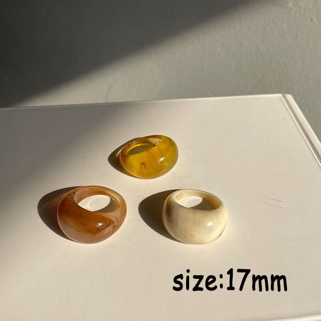 HUANZHI 2021 New Colourful Transparent Resin Acrylic Rhinestone Geometric Square Round Rings Set for Women Jewelry Travel Gifts