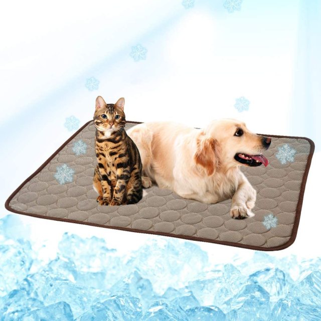 Summer Self Cooling Mat for Dogs Cats Dog Cooling Mat Breathable Pet Crate Pad Portable Washable Pet Cooling Blanket