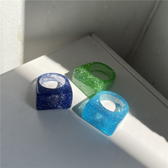 HUANZHI 2021 New Colourful Transparent Resin Acrylic Rhinestone Geometric Square Round Rings Set for Women Jewelry Travel Gifts
