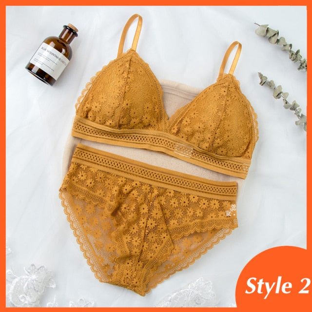 Women Lace Bra Sets Seamless Underwear Backless Vest Sexy Panties Padded Female Intimates Bralette Lingerie Ultrathin Briefs