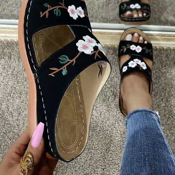 Rimocy Fashion Embroider Soft Slippers Women Summer Open Toe Flock Comfort Beach Shoes Mujer 2021 Outdoor Thick Bottom Slippers