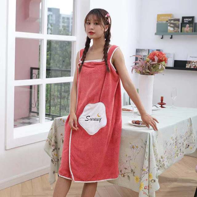 New Wearable Bath Towel Superfine Fiber Towels Soft and Absorbent Chic Towel for Autumn Hotel Home Bathroom Gifts Women Bathrobe