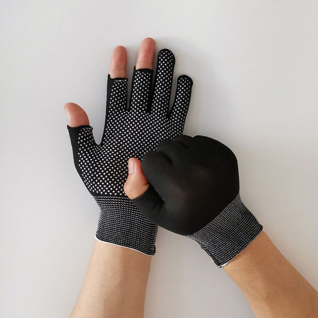 One Pair Anti-Slip Fishing Gloves Spring Summer Ice Cool Breathable Sunscreen Antiskid Open/Half Fingers Cycling Sport Gloves