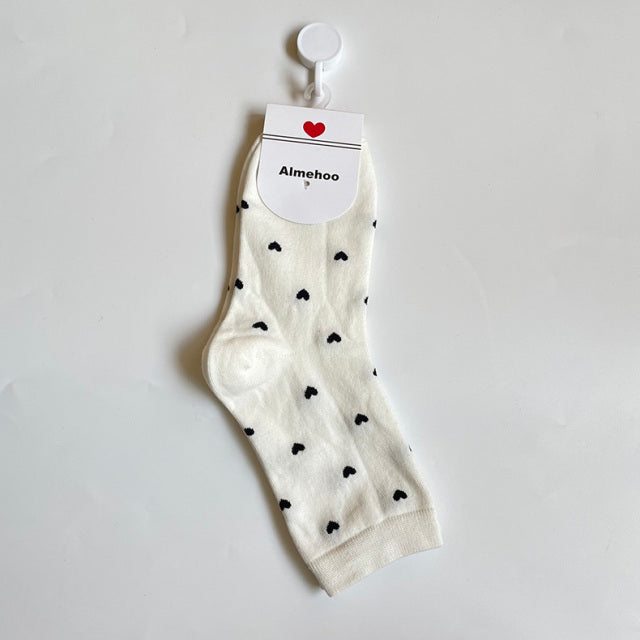 Long Cute Socks Women Cotton Love Heart With Print Kawaii Beautiful Ladies Designer Socks High Art Warm Sokken Femme  Calze