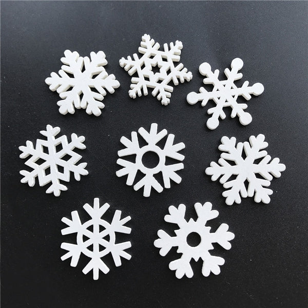 50pc 35mm Mix Shape Wooden White Snowflakes Christmas Ornaments Xmas Wood Pendants New Year Christmas Angel Decorations for Home