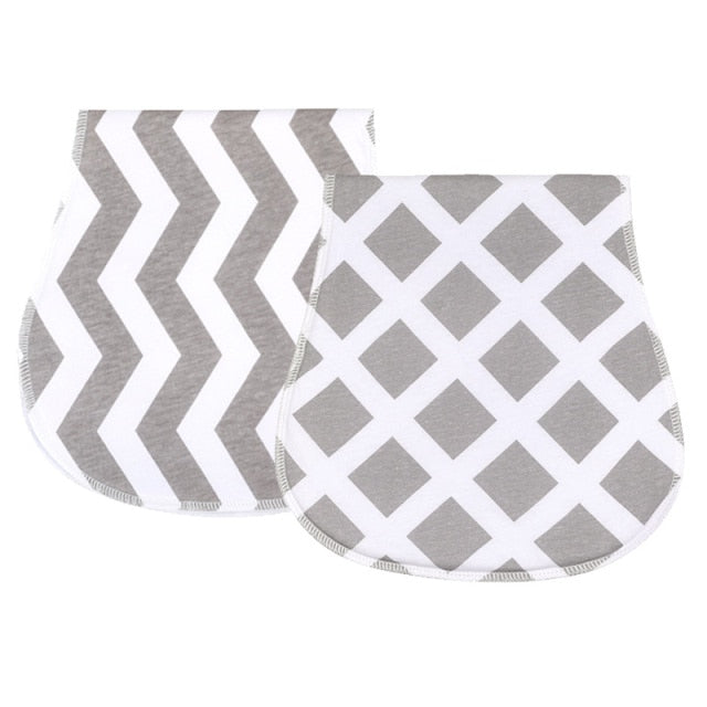 2Pcs/Lot Burp Cloth Organic Cotton Absorbent Towel Soft Comfortable Baby Burp Cloths Wholesale Fashionable Burp Cloth Boy Bibs