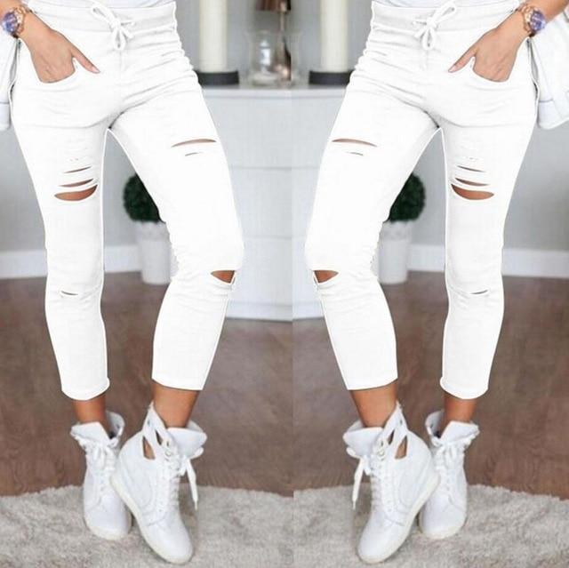 Ripped White Denim Capris AExp
