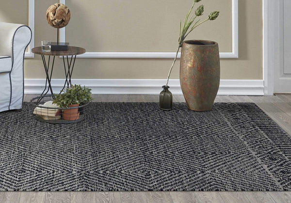 Rugs Black Area Rugs - 96" X 132" X 0.'5" Grey/Black Wool Rug HomeRoots