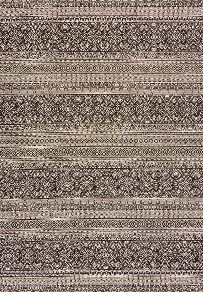 Rugs Silver Rug - 63" x 90" Silver Polypropylene/Olefin Area Rug HomeRoots