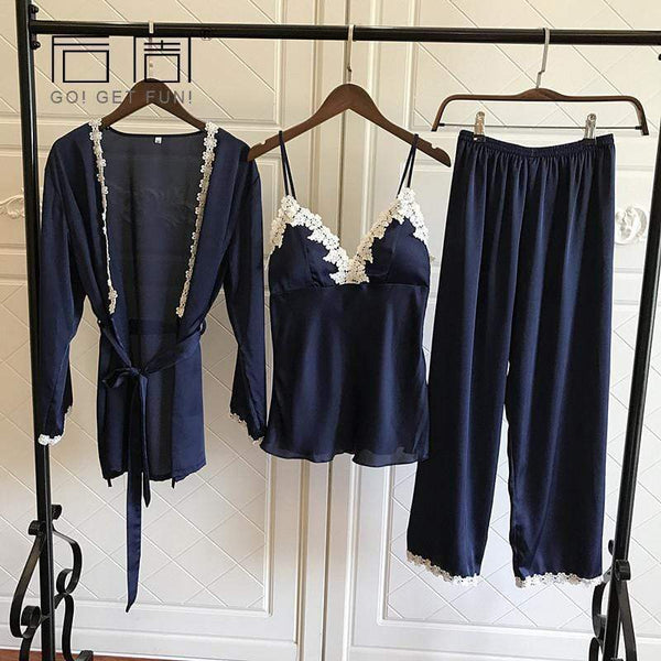 Satin Pajamas for Women Elegant 3Pieces Sleepwear Female Sexy Lace At All Seasons Silk Pajamas Set Coat+Vest+Pants 2018 Pijama AExp