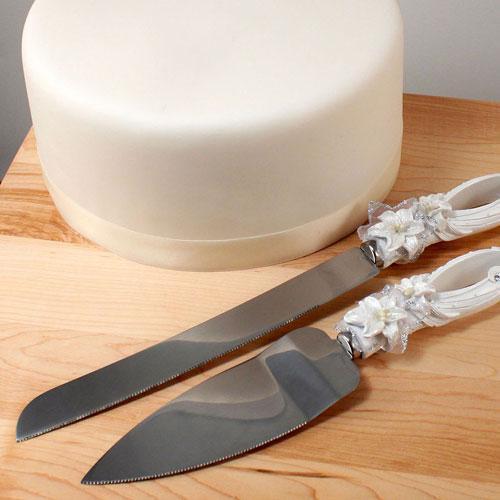 Sculptural White Tiger Lilies Cake Serving Set (Pack of 1)-Wedding Cake Accessories-JadeMoghul Inc.