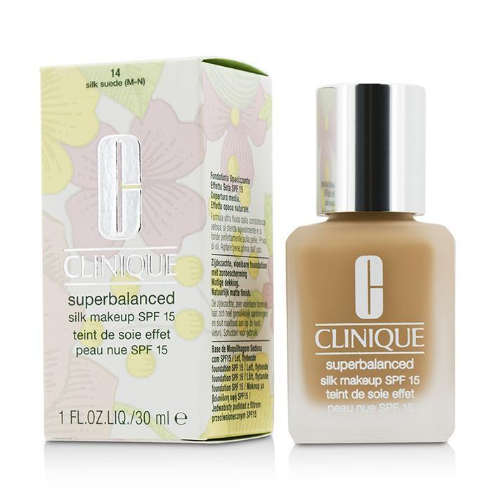 Superbalanced Silk Makeup SPF 15 -