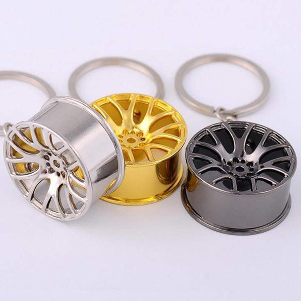 suti New Design Cool Luxury metal Keychain Car Key Chain Key Ring creative wheel hub chain For Man Women Gift