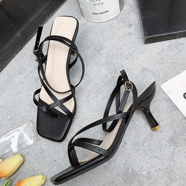 Women Sexy Solid Color Toe Ring Kitten Heel Sandals Shoes