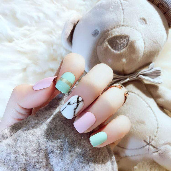 Unique Marbling Pattern Cute Women Fake Fingernails