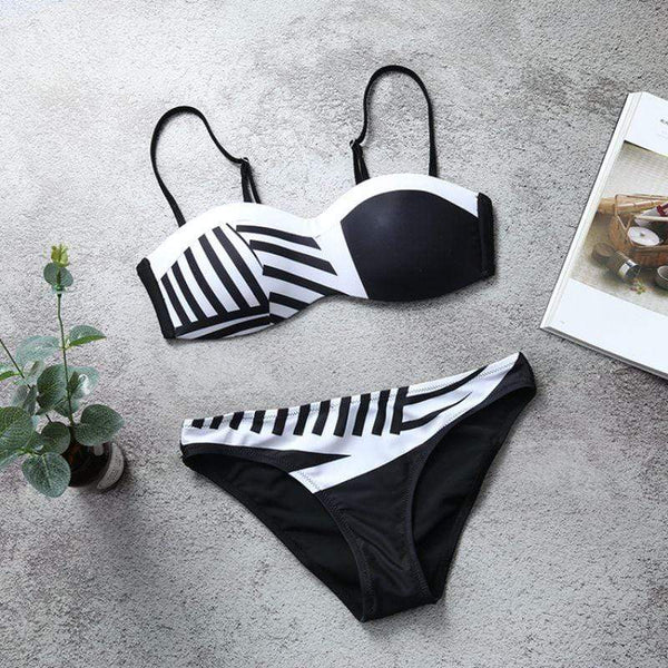 Women Sexy Summer Strapless Color Blocking Design Two-piece Swimwear
