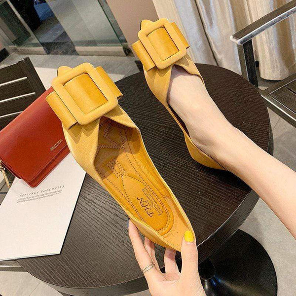 V-shaped Upper Pointed-toe Square Buckle Design Flat Shoes
