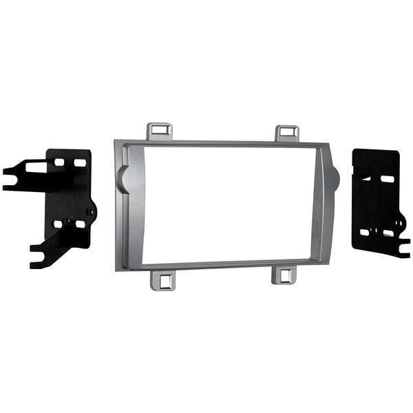 Toyota(R) Matrix 2011-2012 Double-DIN Installation Kit