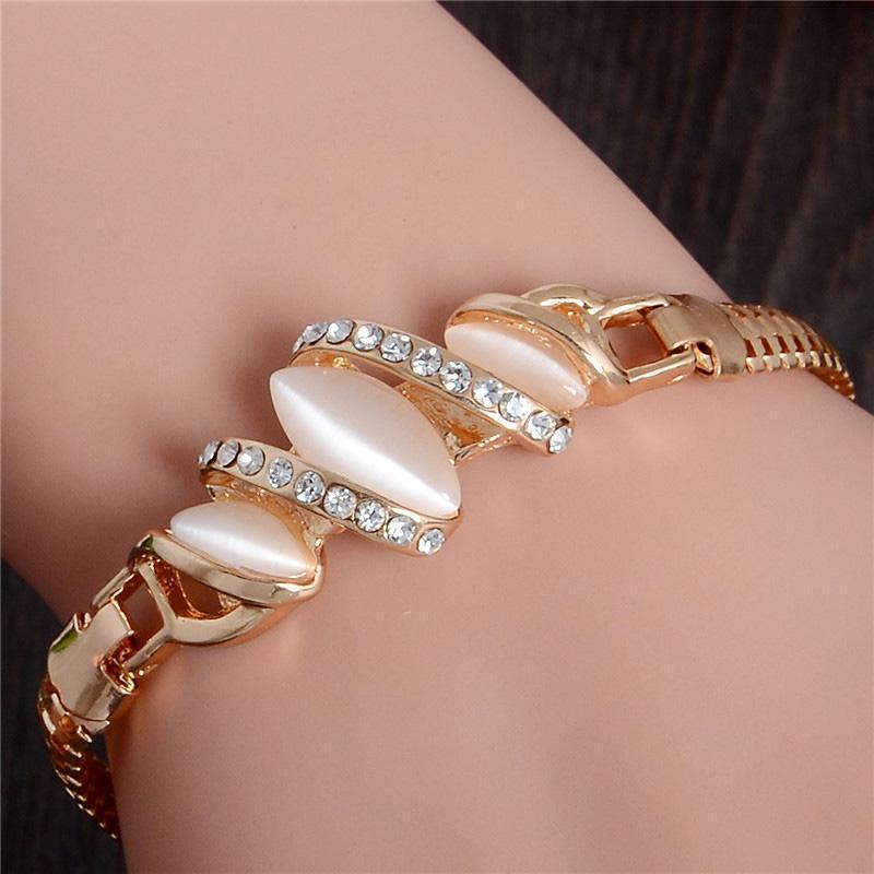 Women Stretchable Material Austrian Crystal Bracelet