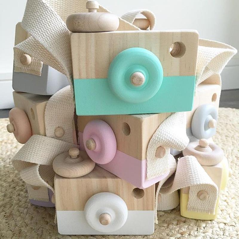 Wooden Camera Cute Mini  Toys Safe Natural for Baby Children Fashion Clothing Accessory Blue Pink White Birthday Christmas Gifts